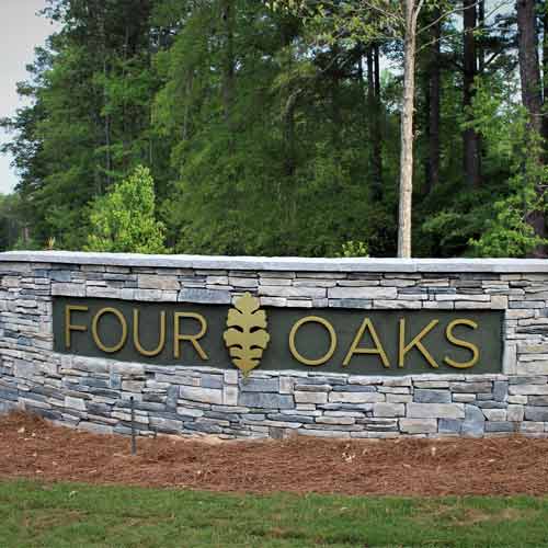 Home builders in Four Oaks subdivision at Evans, GA.